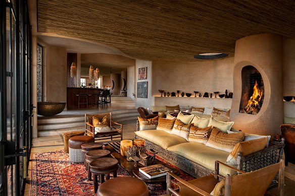 The lounge is the gathering place for cocktails, a game of chess or reading by the fire.