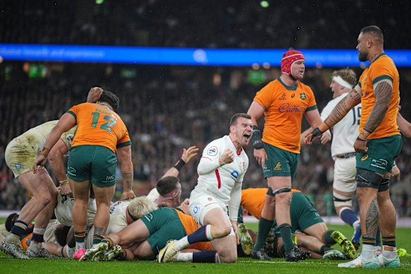 It was a day to forget for the Wallabies in London.
