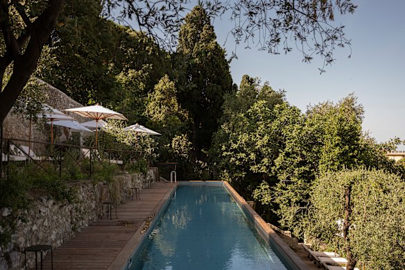 The pool at Hotel du Couvent, Nice.