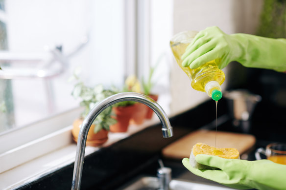 Dishwashing liquid can be a multitasking cleaning product.