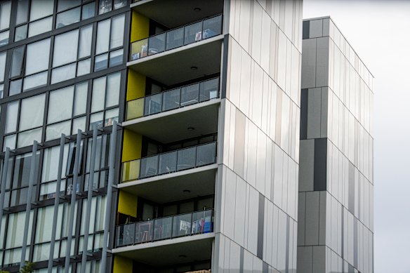 Sydney’s median unit price has risen 18 per cent over the past decade, but house prices have jumped 67 per cent in that time.