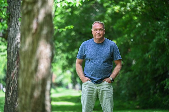 Rod Glover, who was married to the late Labor MP Peta Murphy, will attend the launch of the data she lobbied to have collected about how many Australians are living with metastatic breast cancer.