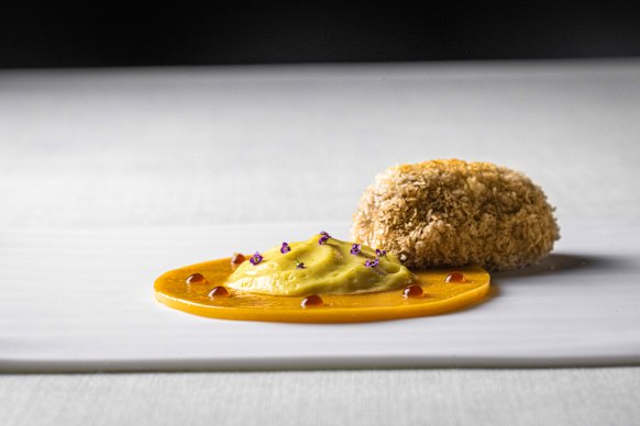 Crispy croquette at Michelin-starred Restaurante Abantal in Seville.