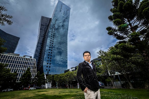 Wilbur Tong, Docklands property owner leads class action against strata giant. Apartment owners from the city’s most prominent high rises are set to sue manager Bluestone OCM, claiming the firm abused its power to charge unlawful fees.