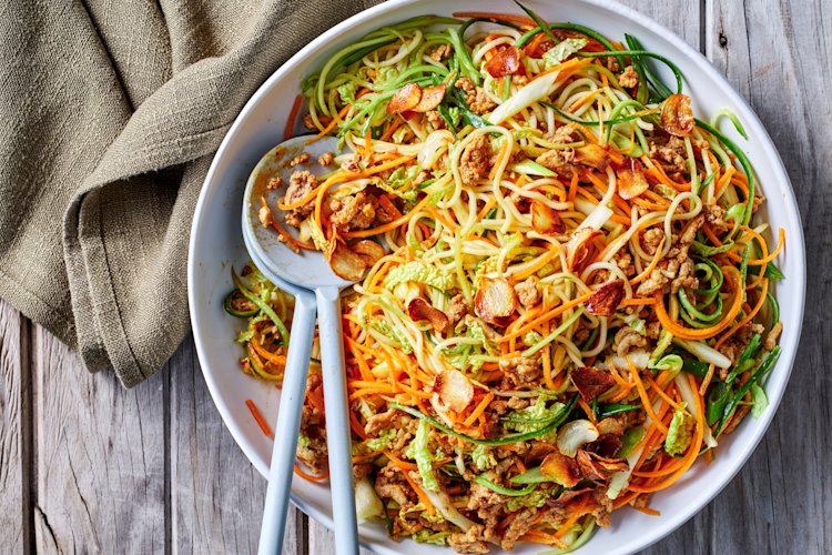 Sichuan’s famous dan dan noodles take a lighter turn.