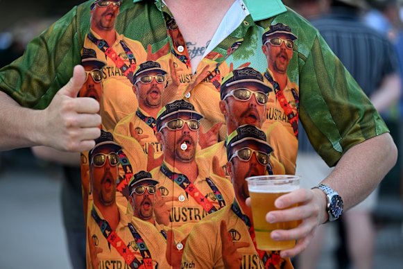  A fan shows his appreciation for Travis Head.