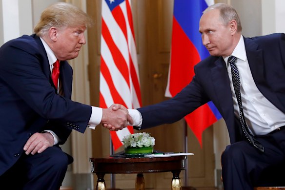 Donald Trump y Putin se reúnen en finlandés en 2018, durante el primer mandato de Trump en la oficina.