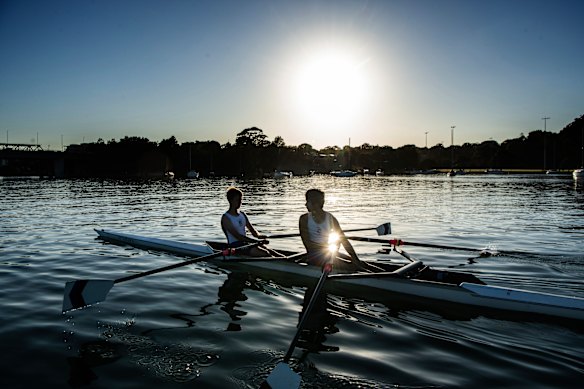 Rowing groups are resisting the Inner West Council’s plan to build a swimming spot on Iron Cove Bay.