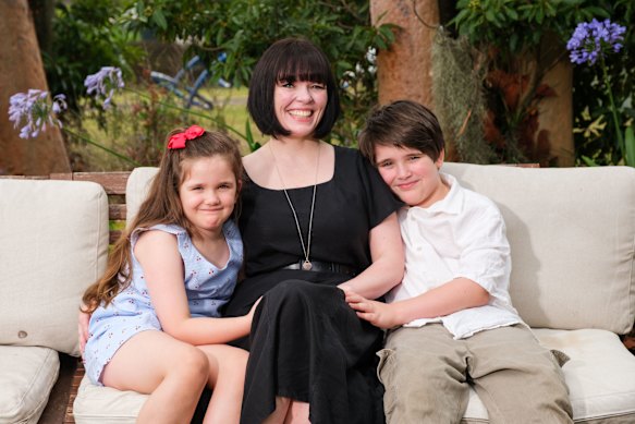 Gemma Quinn with her children Hamish and Hazel.