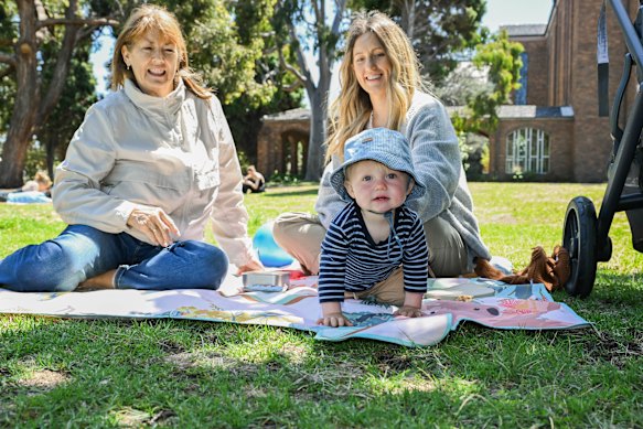 Heather (left) and Alexandra Oke, with baby Sonny, are concerned about crime rather than reaching net zero.