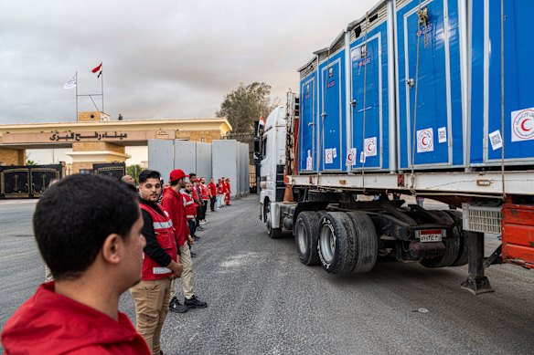 Aid trucks have been seen entering Gaza to disperse food and supplies to Palestinians on Sunday.