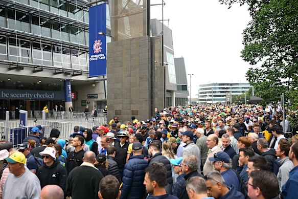 Fans queue up outside the ’G on Boxing Day.