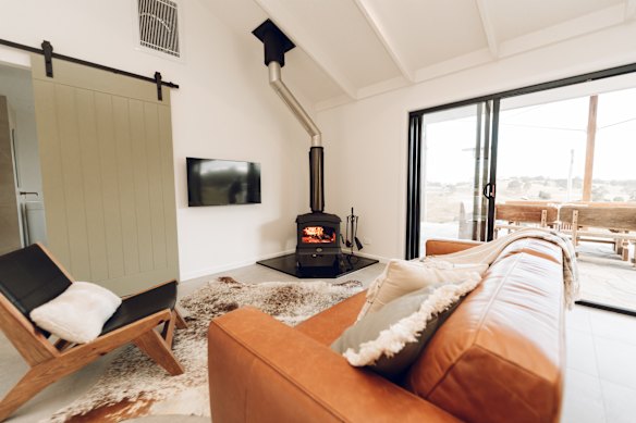 Yajambee Farm Stay, Mount Mee.