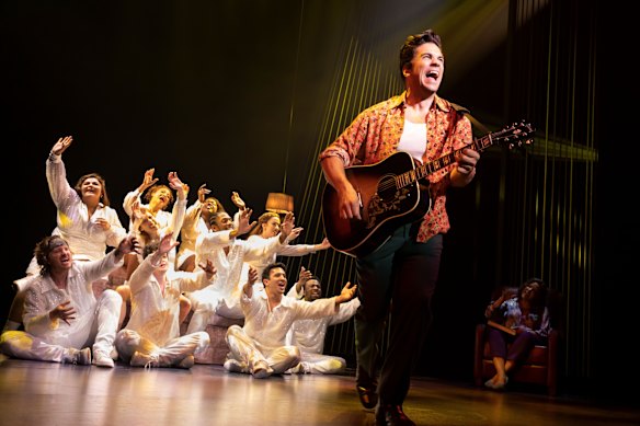 Will Swenson performs with the Broadway cast of A Beautiful Noise. 