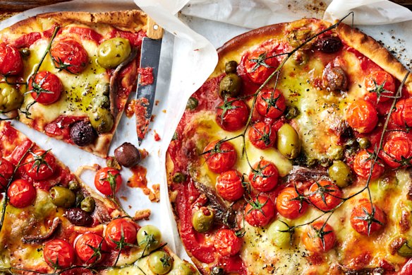 20-minute summer puttanesca pizza.