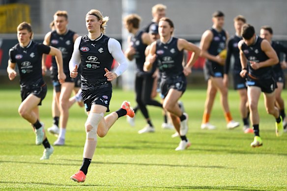 Carlton wants to keep Tom De Koning, but his departure could be a godsend as they look to freshen up the list. 