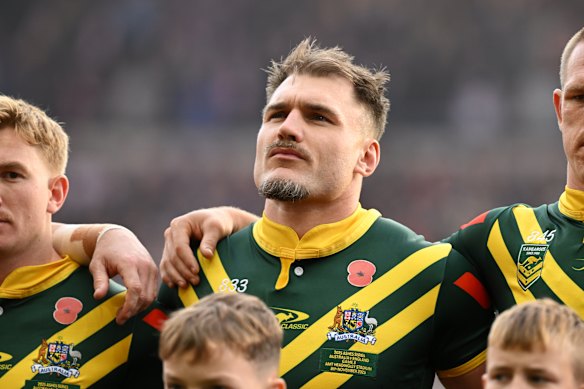 Crichton will exit the Roosters following the 2026 season after signing with Rugby Australia in a bid to play for the Wallabies.