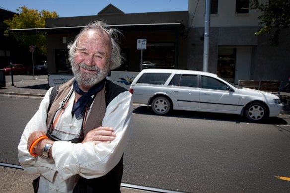 eter Russell-Clarke and his Ford car. 