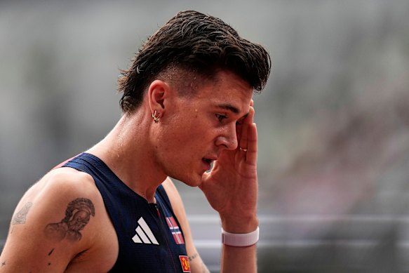 Surprisingly, Norway’s Jakob Ingebrigtsen did not advance past the heats of the 1500m at the world championships. 