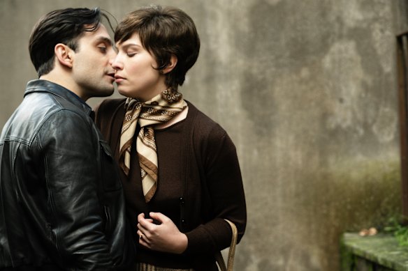  Valentino Mannias as Salvatore and Francesca Olia as Barbara in The Monster of Florence.