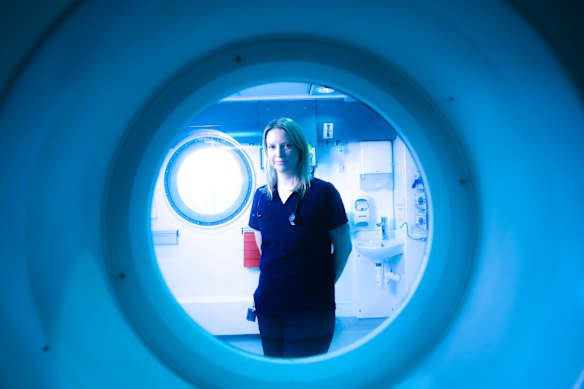 Dr Bridget Devaney suggested the world-first idea of hyperbaric treatment while on ECMO, which helped save the life of US marine Travis Reyes.