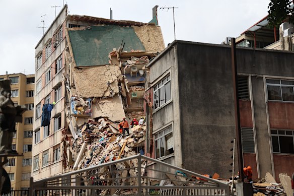 A building damaged by the earthquakes on Avenida Los Proceres in Caracas.