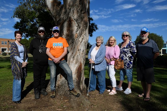 One Nation supporters Christine Stephens, Kyle Boddan, Paul Moodie, Nellie Perrett, Raelene (surname withheld), Rhonda Wicks and Eric Olsen in Cessnock.