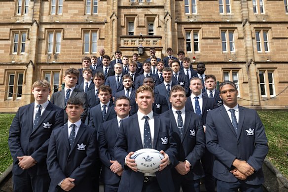 The Oxford University rugby union team, with captain Jack Hamilton holding the ball.