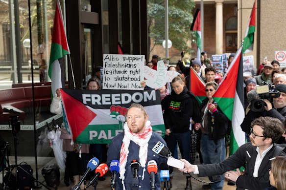 The Palestine Action Group successfully defended an application by NSW Police for a prohibition order over Sunday’s march across the Sydney Harbour Bridge. 