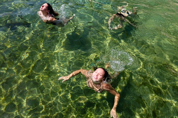 Sascha Stone, Eliana Finke Alvarez and Tanya Jones enjoying swimming at Fairy Bower at Manly.