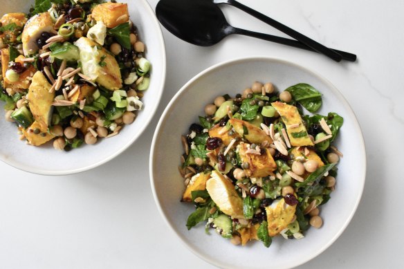 Turmeric chicken, roasted pumpkin and lentil salad.