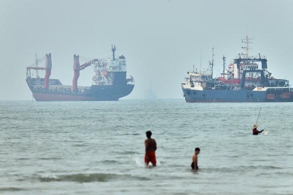 Iran still calls the shots at the Strait of Hormuz.
