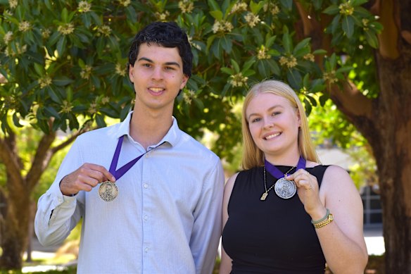 WA Beazley Medal winners Cohen Beveridge and Hannah Hunter.