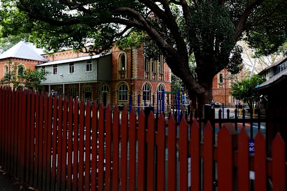 Darlinghurst Public School has been torn up by a bitter internal war.