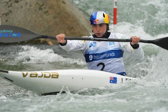 Jess Fox returned to the Canoe Slalom World Cup stage nine months after kidney surgery.