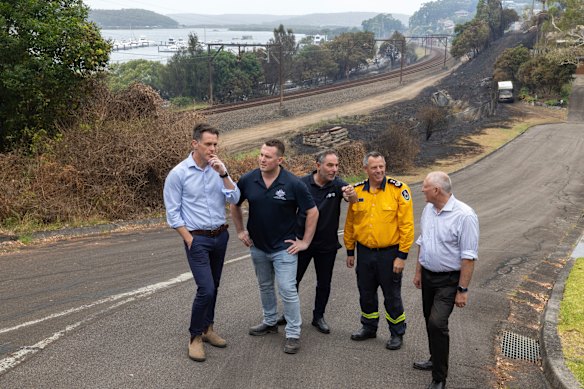 Premier Chris Minns visited areas affected by the Koolewong bushfire this morning.