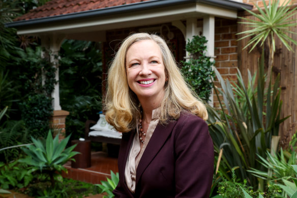 Die Krebsepidemiologin Professor Karen Canfell aus Sydney wurde zum Companion of the Order of Australia ernannt.