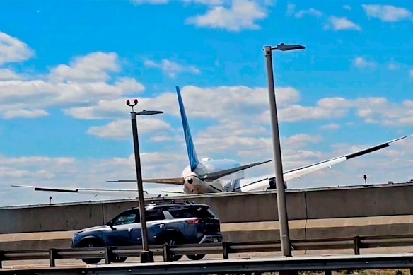 The Boeing 767 flying in from Venice, Italy, with 231 people aboard was able to land safely. 