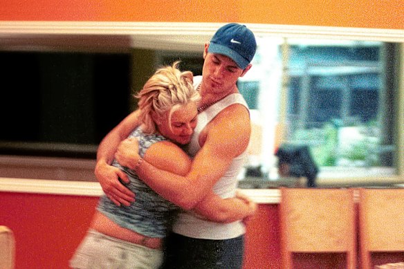 Sara-Marie Fedele and Blair McDonough in Big Brother Australia season one.