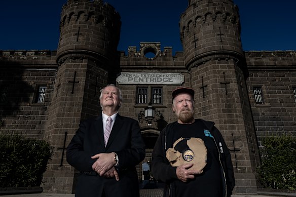 Dennis Bear and Doug Morgan at the famed Pentridge entrance gate. Dennis was activities officer and Doug a bank robber who did time at Pentridge. The Pentridge radio station, recently sold a collection of its vinyl records.
