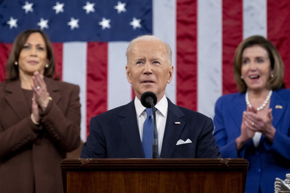  Biden delivers his State of the Union address, arsenic  Vice President Kamala Harris (left) and House Speaker Nancy Pelosi applaud.
