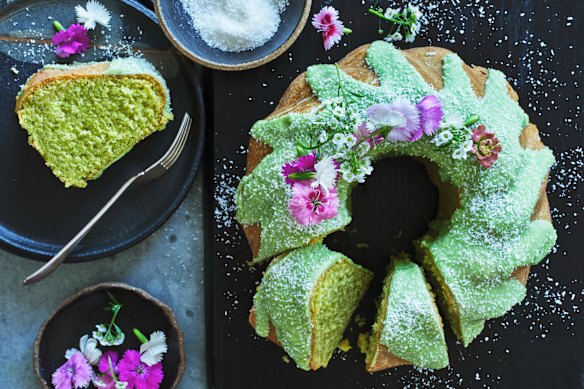 The “milk” extracted from pandan leaves gives this cake its bright green hue.