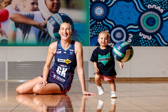 Vixens star Emily Mannix and her daughter Mabel. 