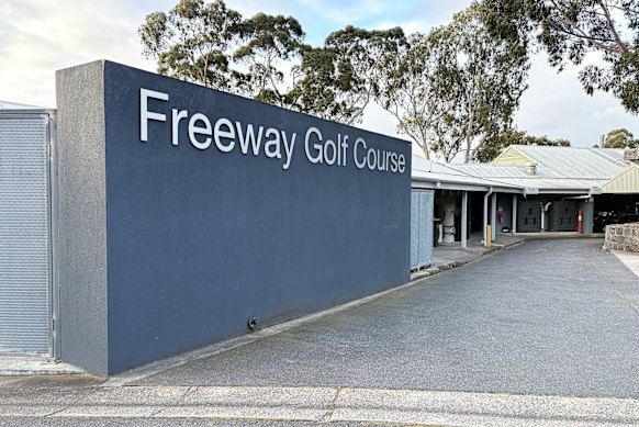 The Camberwell Golf Club is based at Freeway Golf Course.
