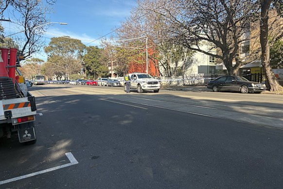 Police cordoned off part of Park St after the incident.