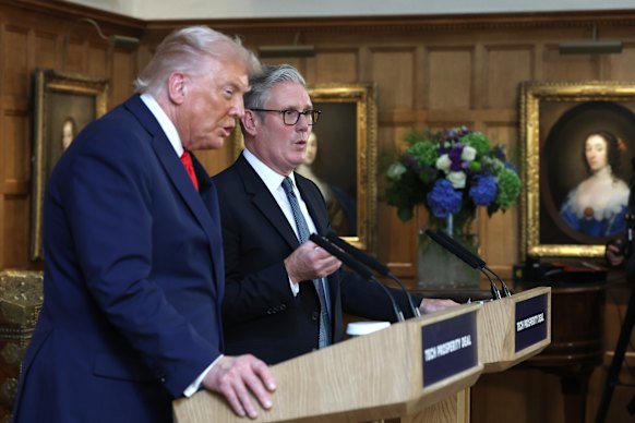 The joint press conference was marked by a cooperative approach from Trump and Starmer, without a clash between the US president and the media.