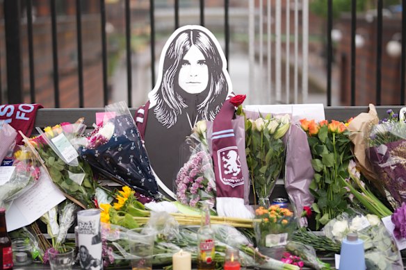 Tributes for Ozzy Osbourne left at Black Sabbath Bench in Birmingham in the wake of his death. 