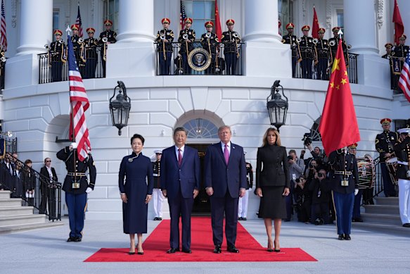 President Donald Trump and First Lady Melania Trump welcomed Chinese President Xi Jinping and his wife Peng Liyuan to the White House.