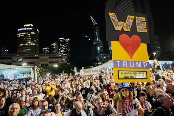 People in Tel Aviv celebrating the announcement that Israel and Hamas have agreed to the first phase of a peace plan to pause the fighting.