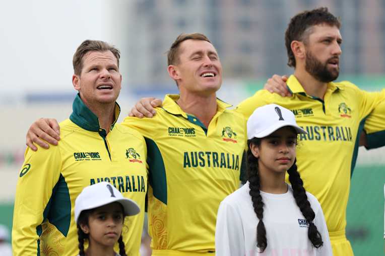 Steve Smith, Marnus Labuschagne and Matthew Short of Australia. nnasmirzabegian